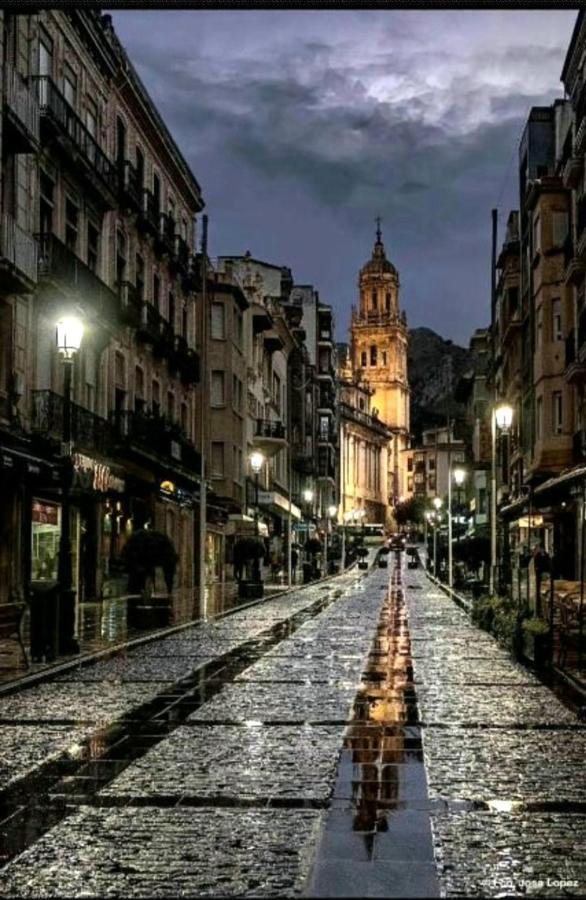 Centro Catedral Carrera 27, 1 Plaza De Aparcamiento Y Netflix Gratis Apartment Jaen Ngoại thất bức ảnh
